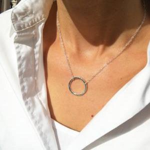 Silver Necklace - Silver Circle Necklace - Simple..