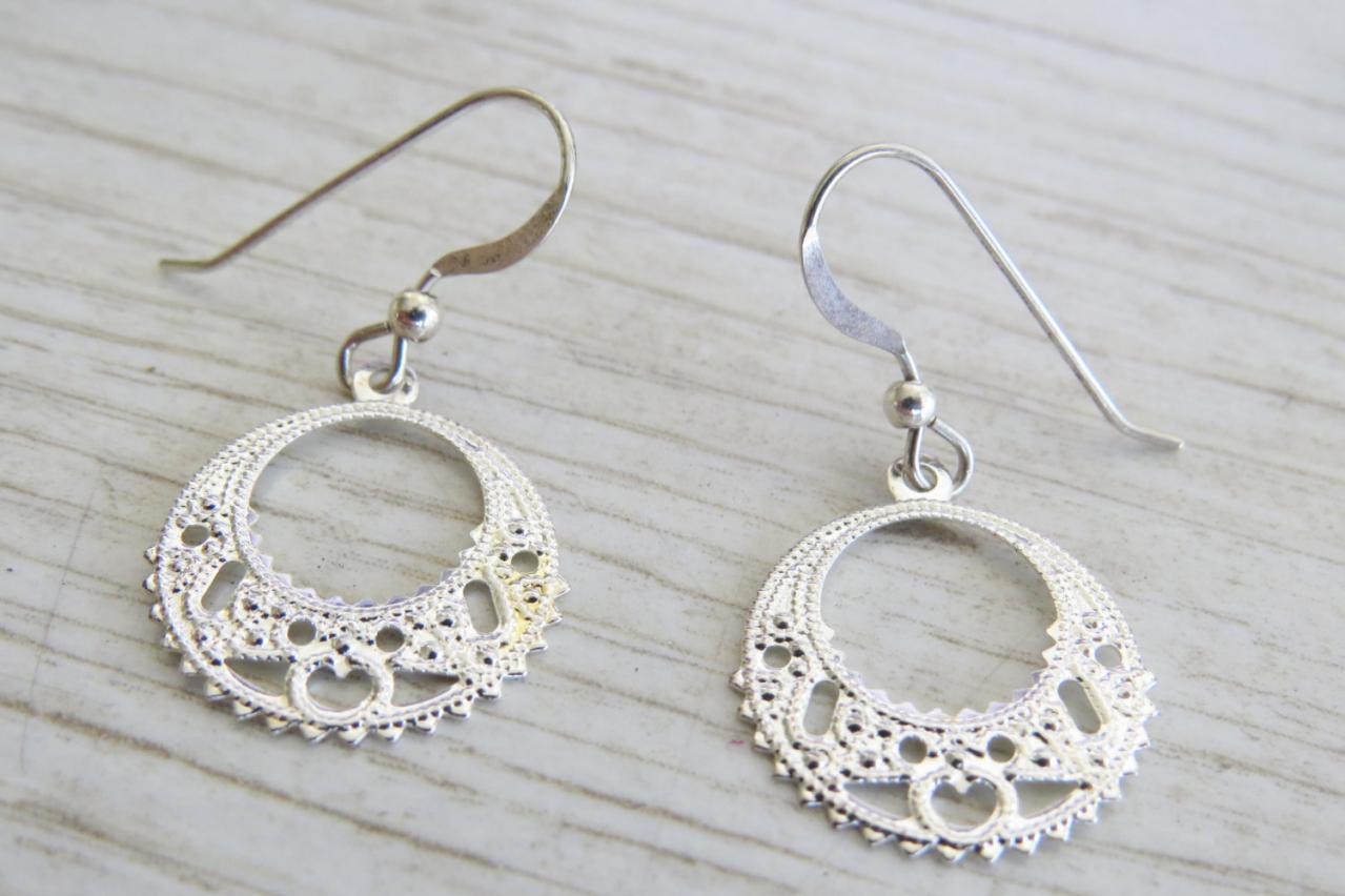 Silver Earrings - Sterling Silver Filigree Earrings - Dangle Silver Earrings - Simple Small Round Silver Earrings