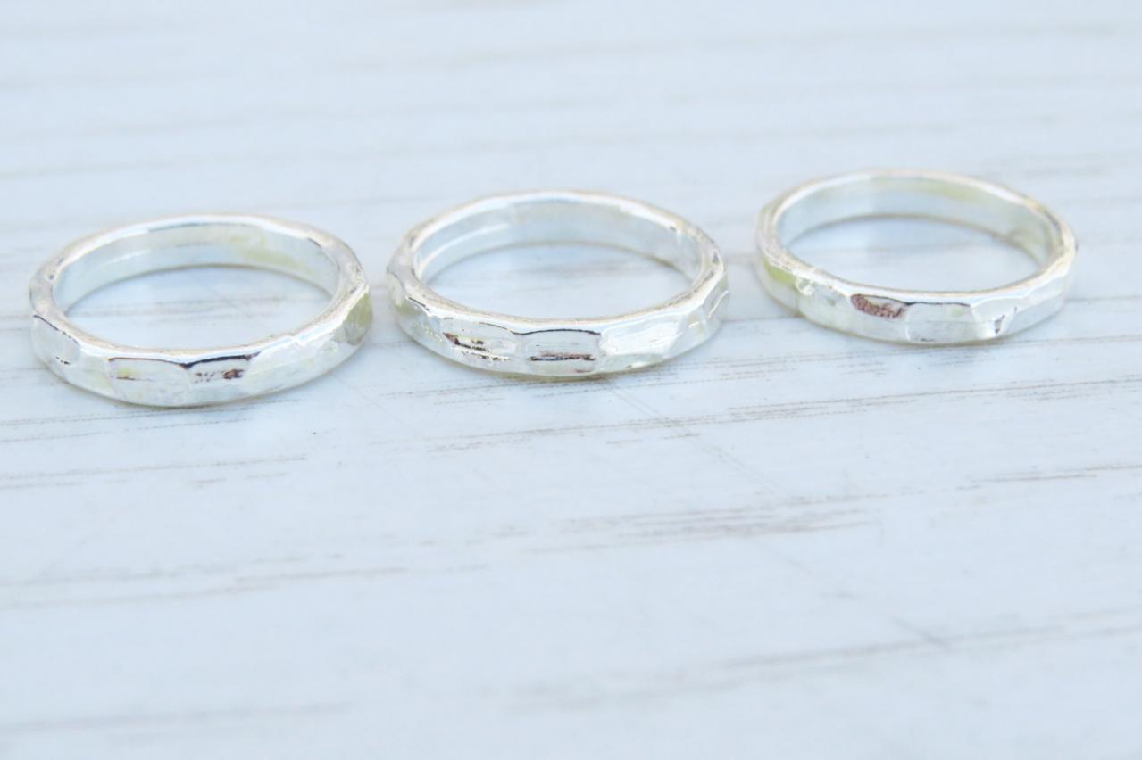 Silver knuckle Ring - Silver stacking rings, Silver shiny bands, Set of 3 stack midi rings, Silver jewelry, Hammered ring