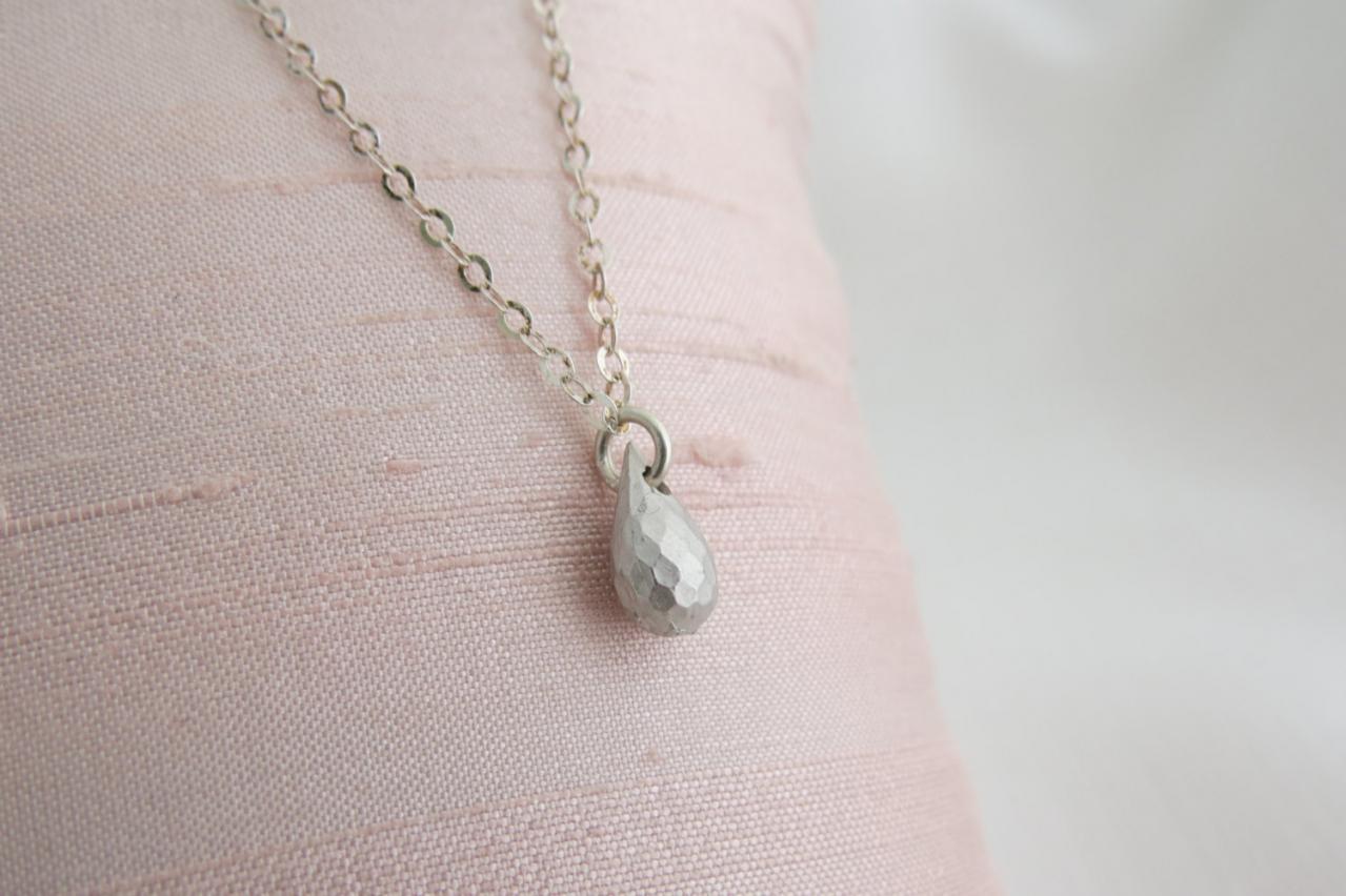Silver Necklace - Tiny Drop Necklace, Silver Drop Necklace, Simple Small Drop Necklace, Silver Jewelry, Dainty Silver Necklace